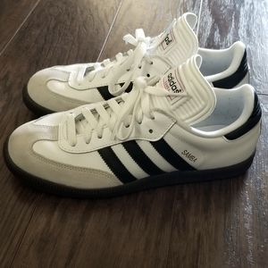 White Adidas Samba 🔥🔥🔥